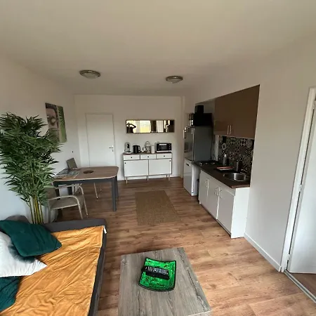 1 45 M2